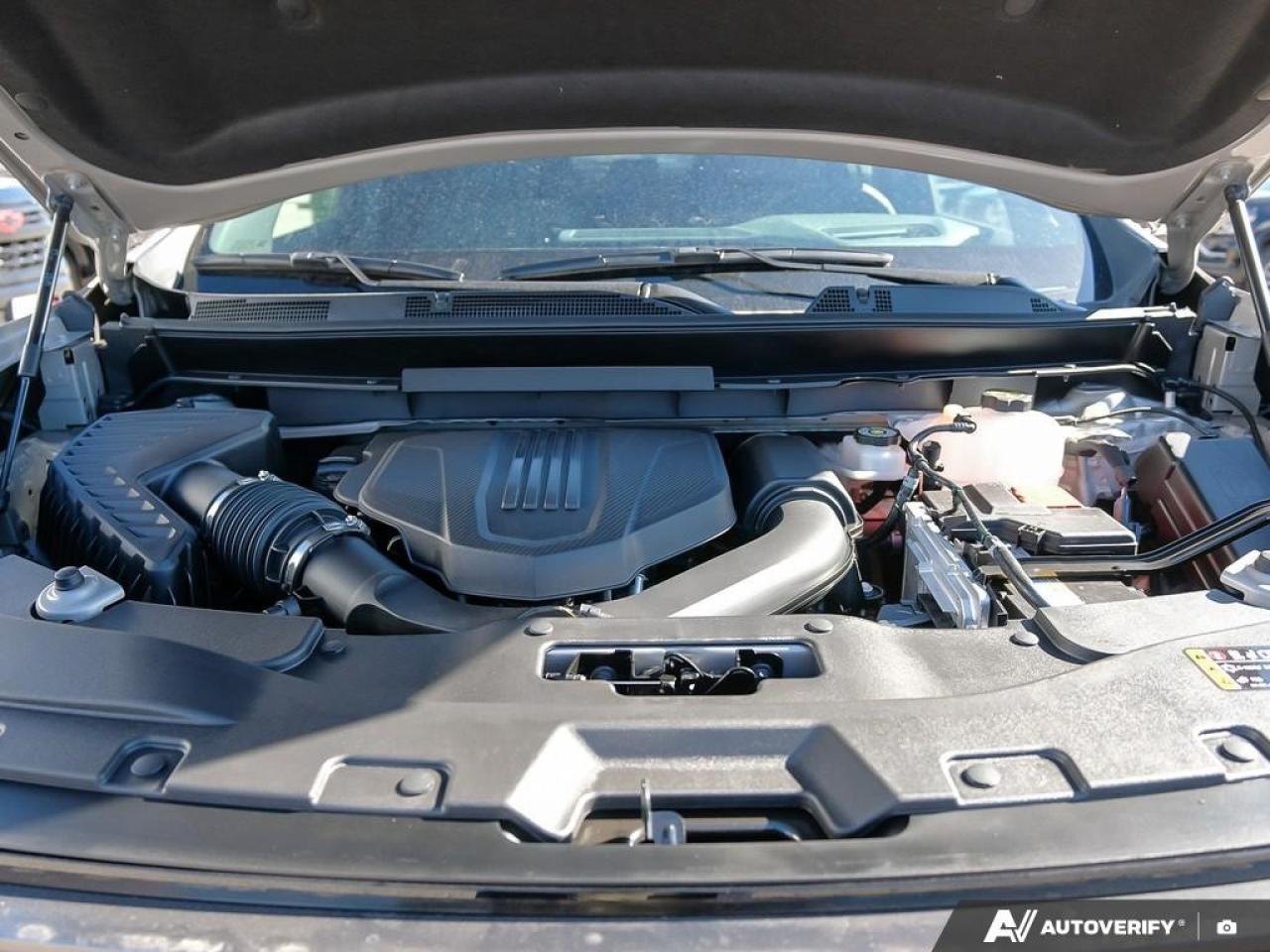 2026 GMC Acadia AWD AT4 Photo