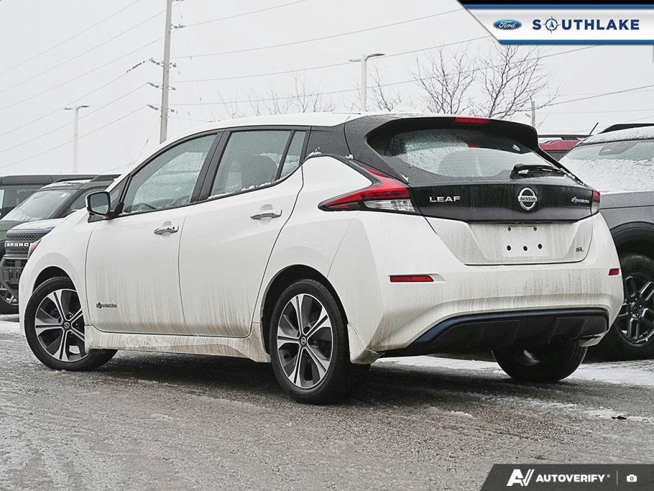 2018 Nissan Leaf SL 4dr Hatchback Photo3