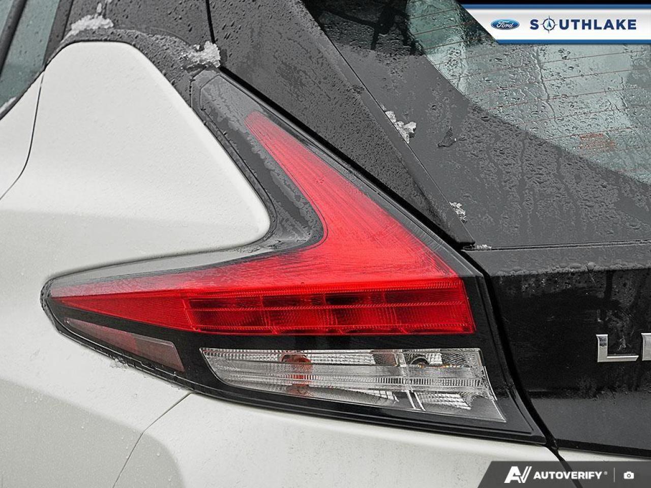 2018 Nissan Leaf SL 4dr Hatchback Photo