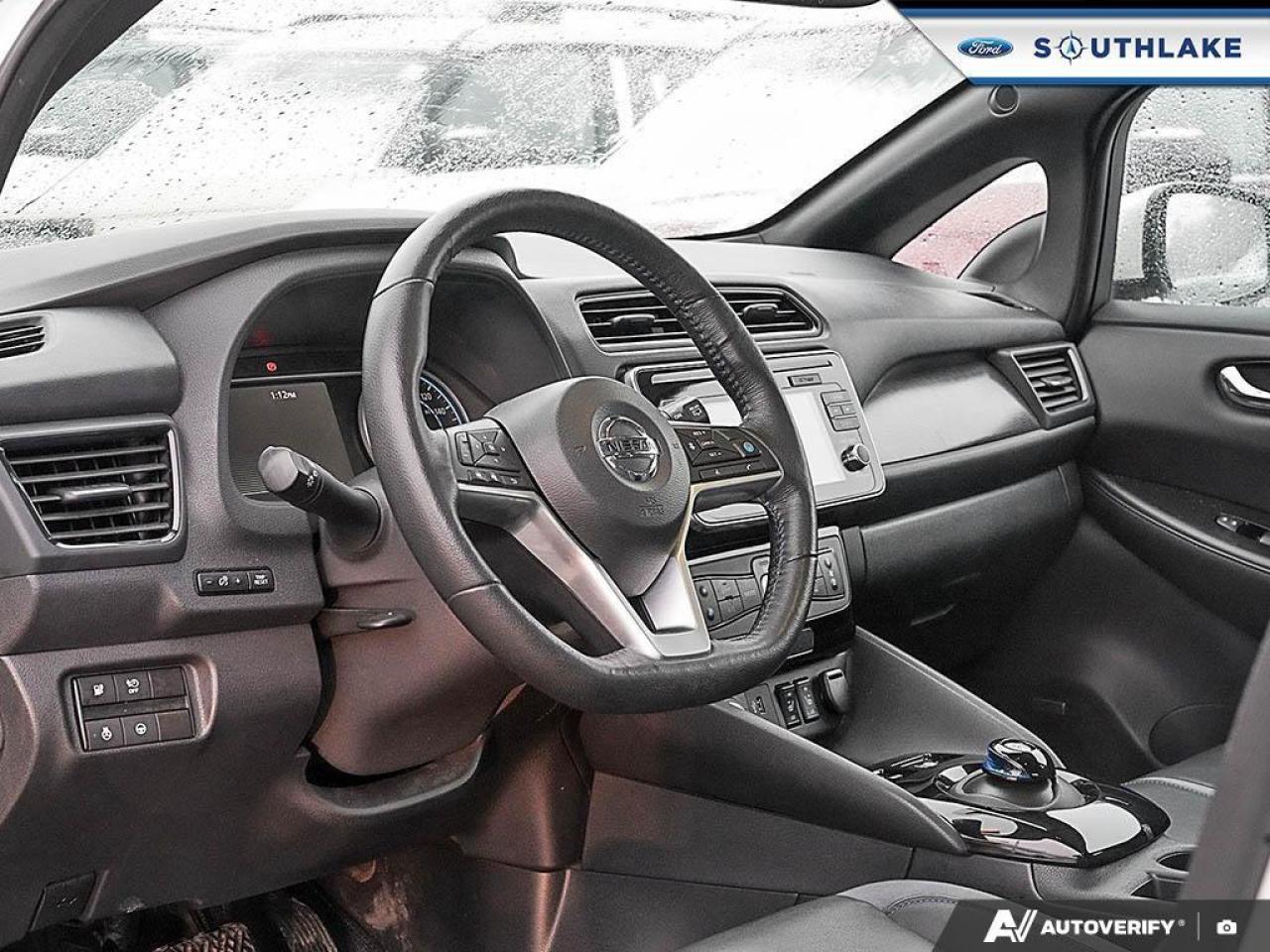 2018 Nissan Leaf SL 4dr Hatchback Photo