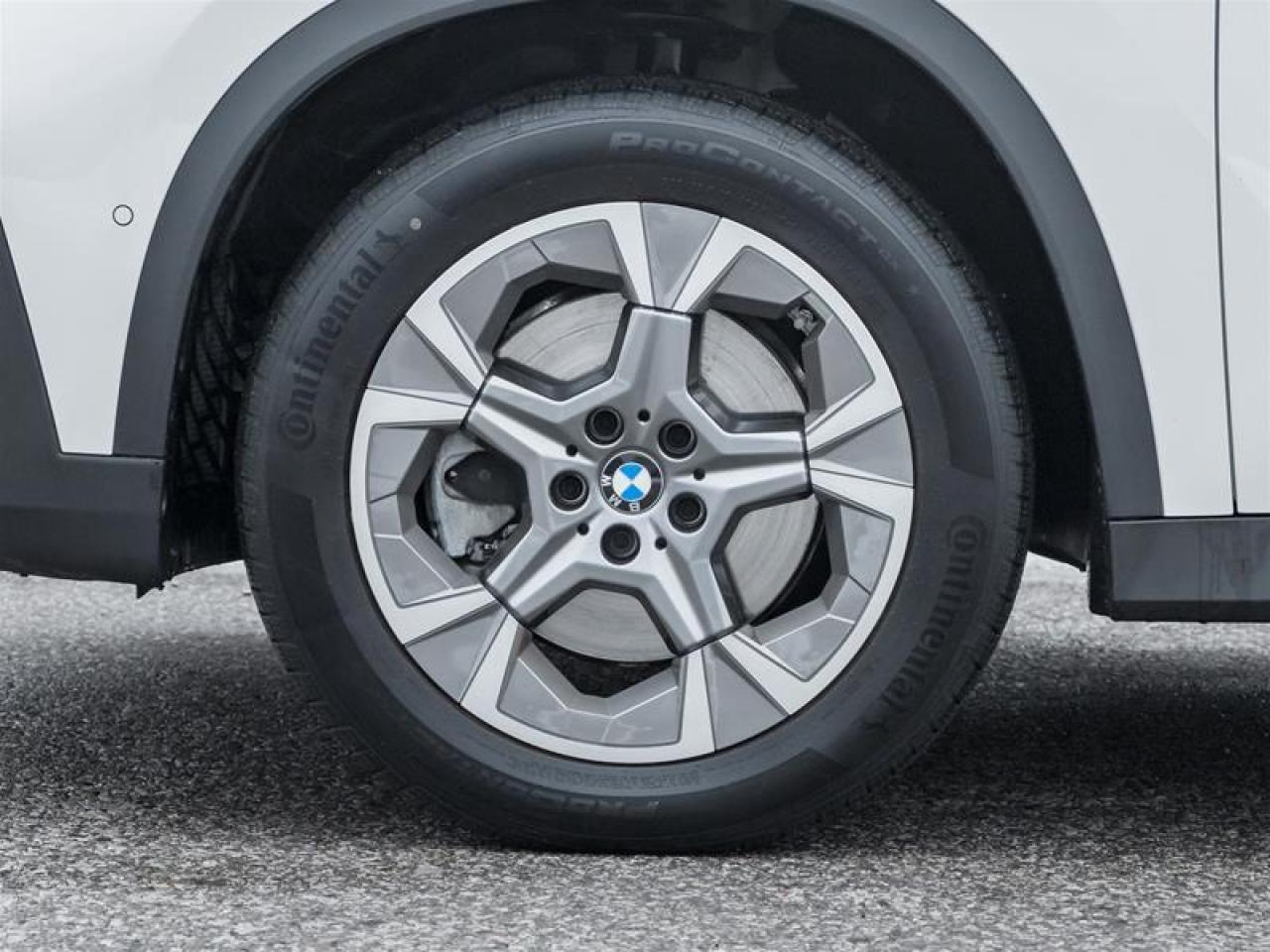 2025 BMW X1 xDrive28i 4dr All-wheel Drive Sports Activity Vehicle Photo4