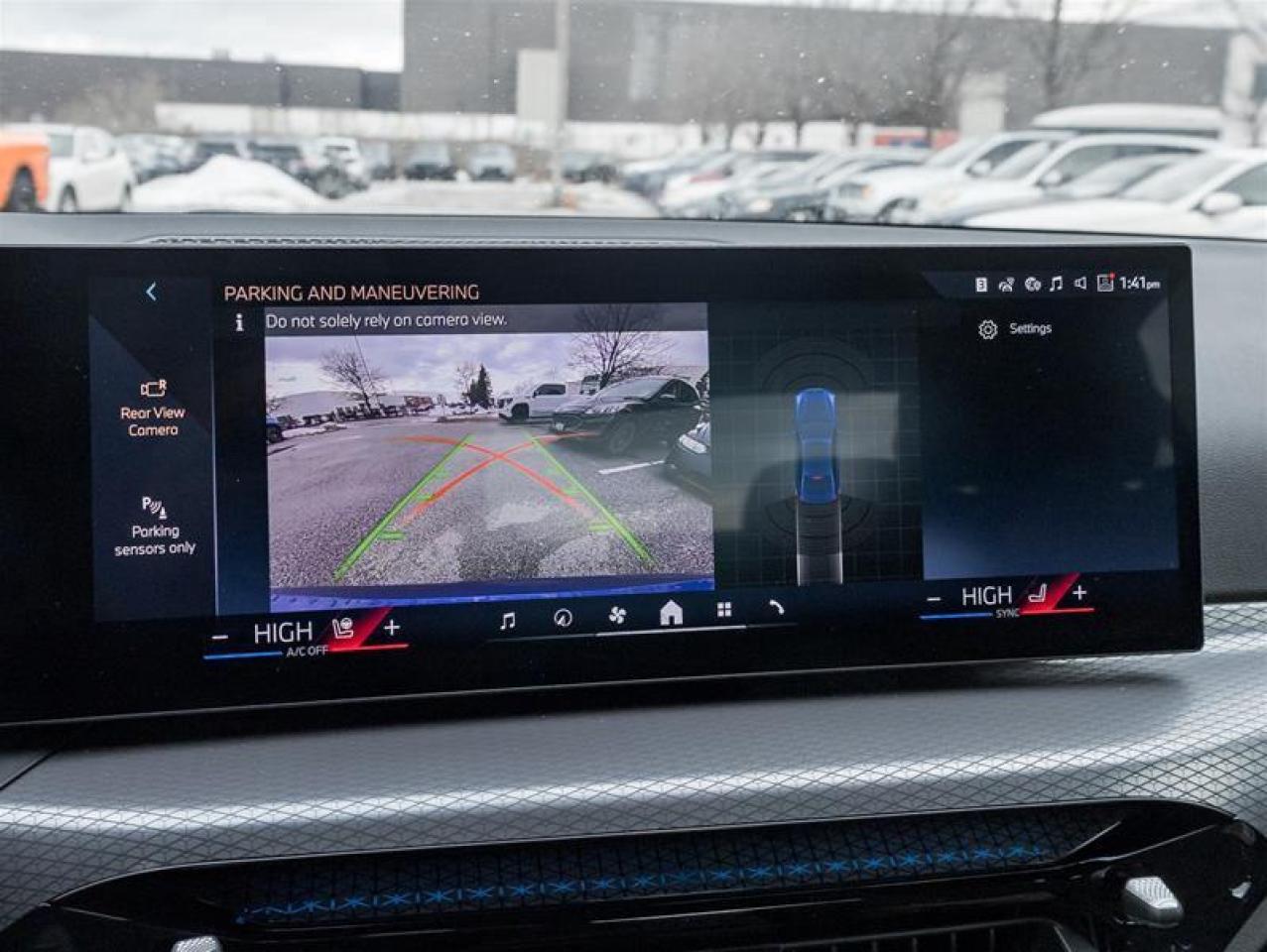 2026 BMW 330 i xDrive 4dr All-Wheel Drive Sedan Photo