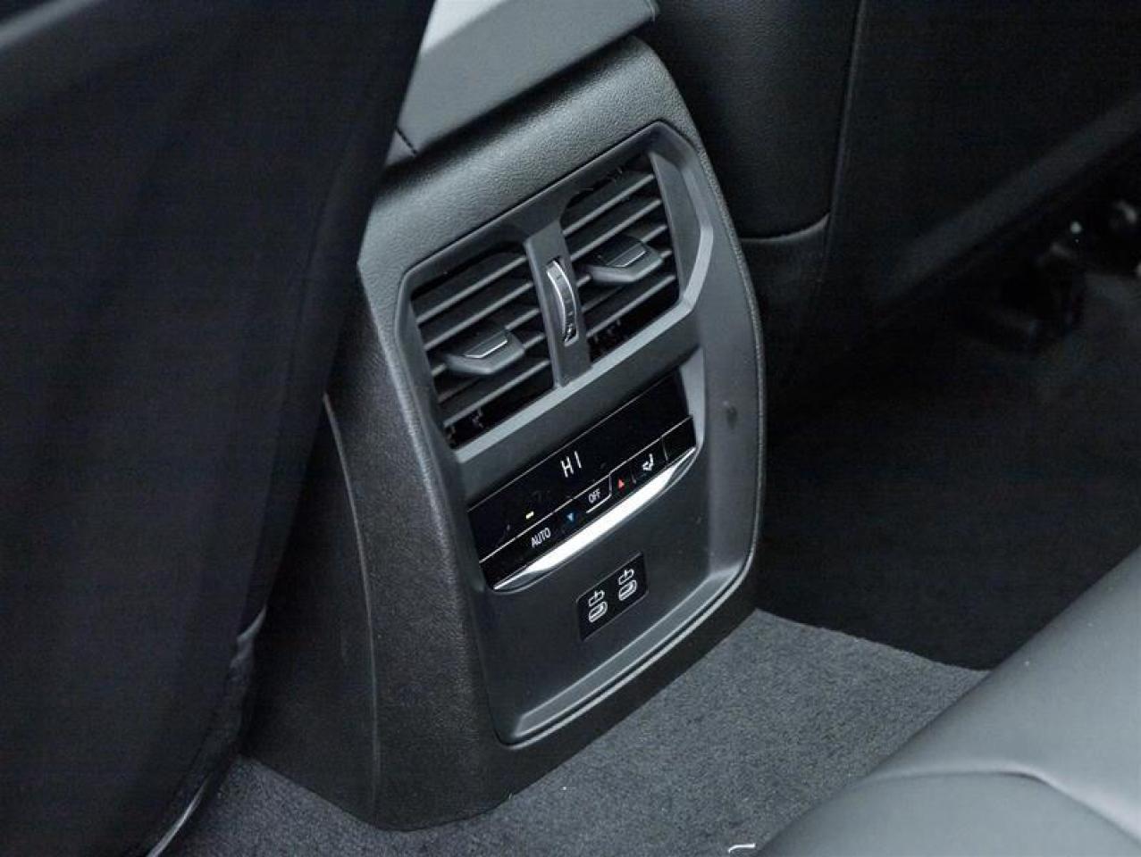 2026 BMW 330 i xDrive 4dr All-Wheel Drive Sedan Photo