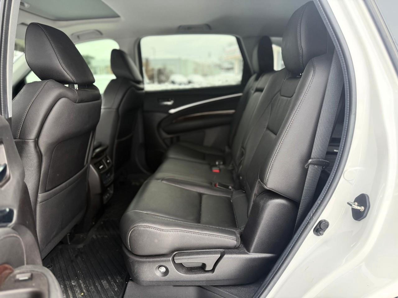 2020 Acura MDX Tech 4dr SH-AWD Photo