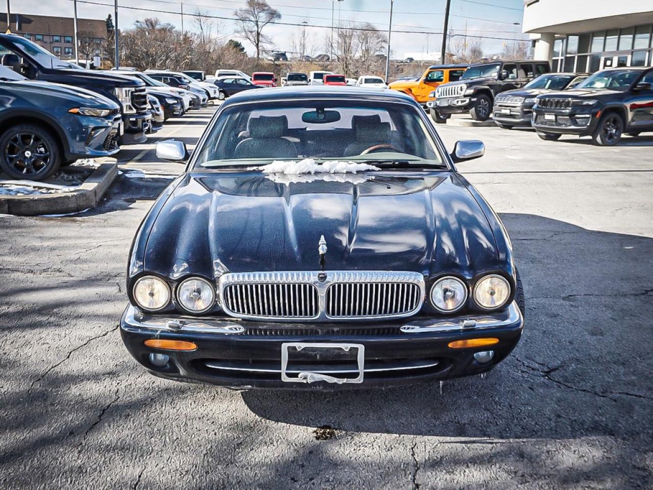 2000 Jaguar XJ  Photo2