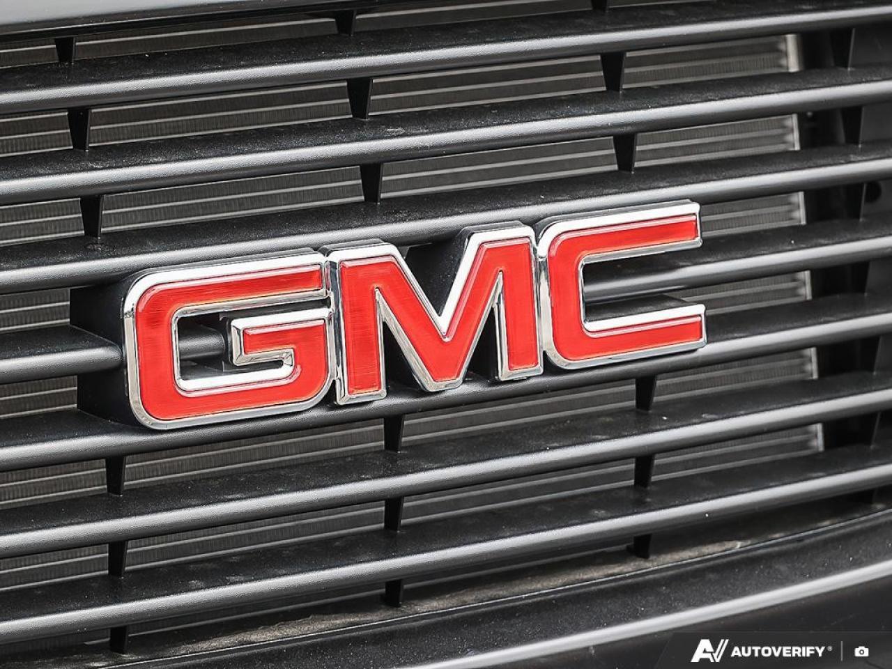 2025 GMC Savana Cargo Van 3500 Regular Wheelbase Rear-Wheel Drive Photo