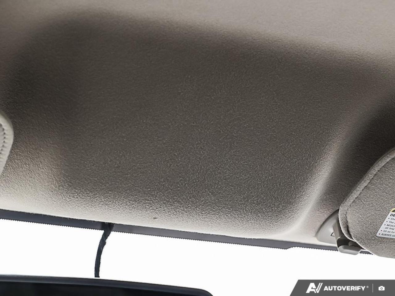 2025 GMC Savana Cargo Van 3500 Regular Wheelbase Rear-Wheel Drive Photo