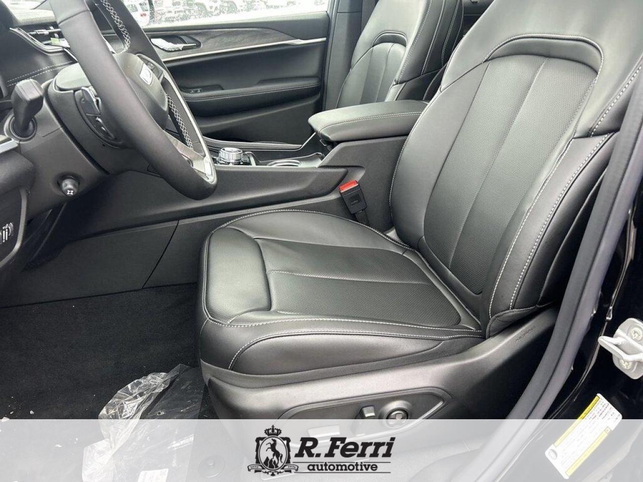 2025 Jeep Grand Cherokee Limited 4dr 4x4 Photo