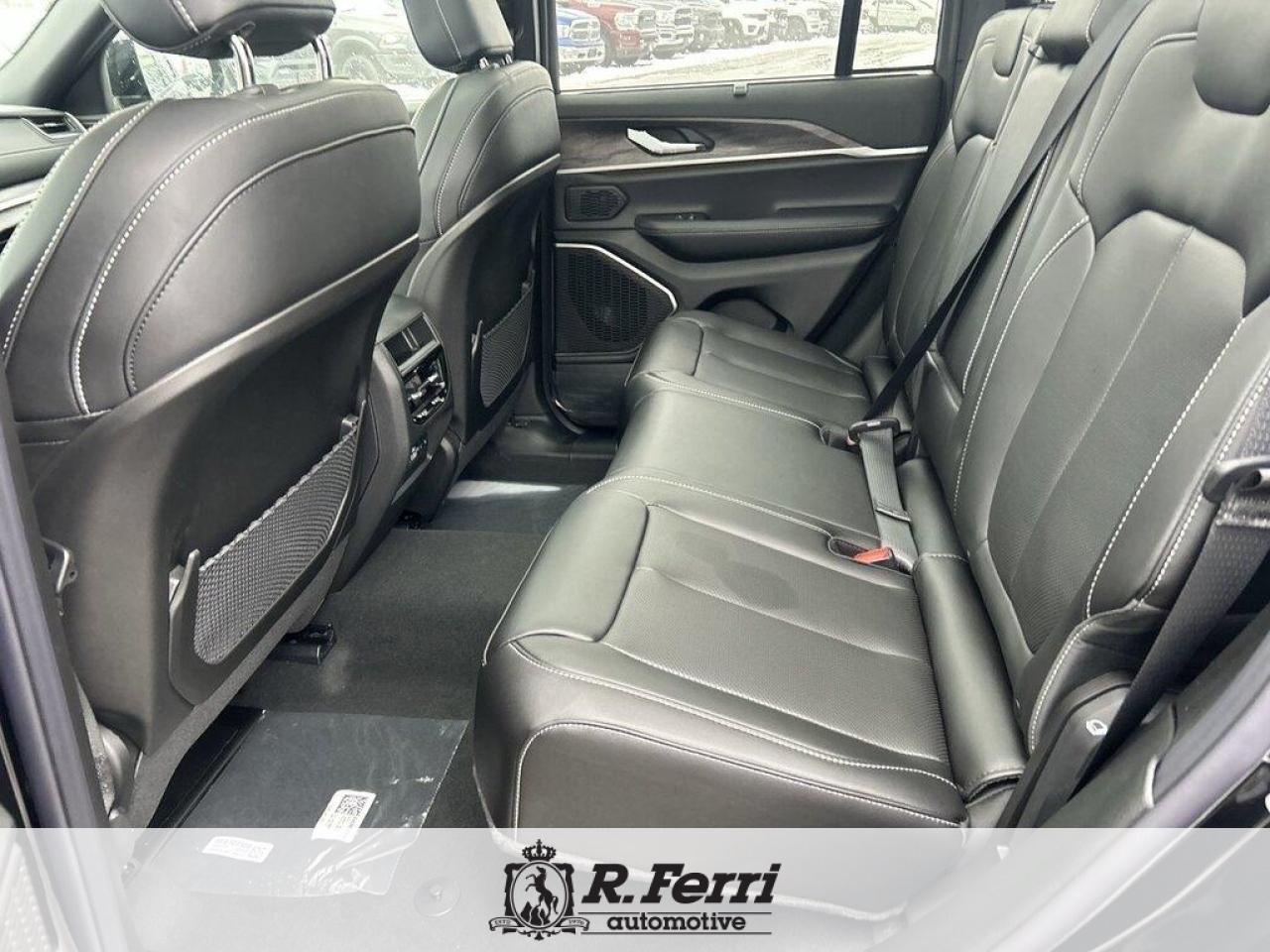 2025 Jeep Grand Cherokee Limited 4dr 4x4 Photo