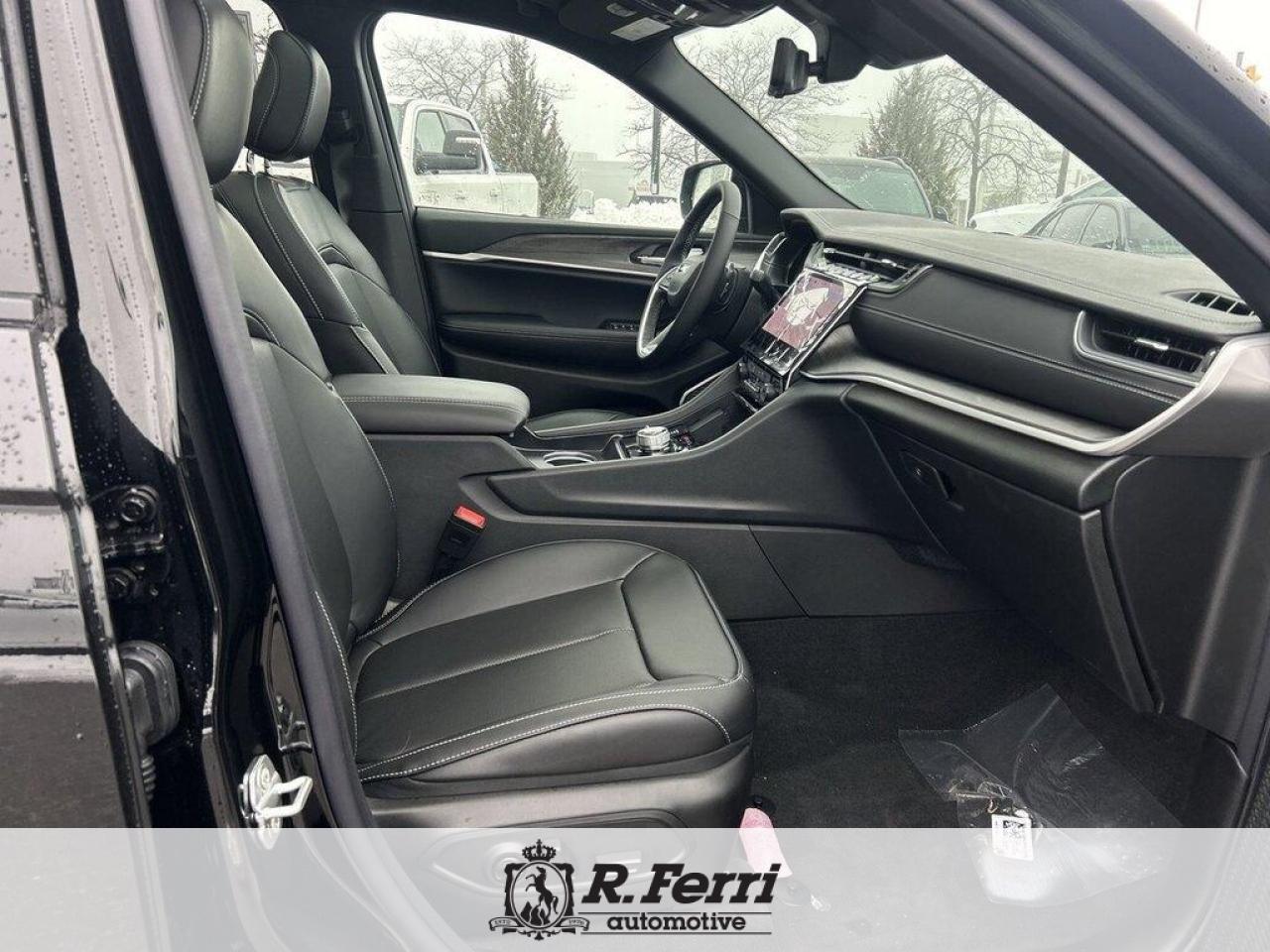 2025 Jeep Grand Cherokee Limited 4dr 4x4 Photo