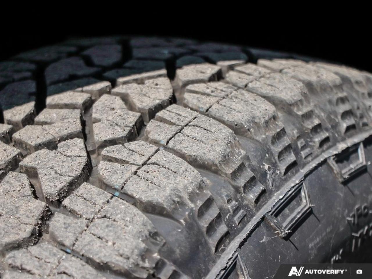 2025 GMC SIERRA 2500HD 4WD Crew Cab Standard Box Denali Photo