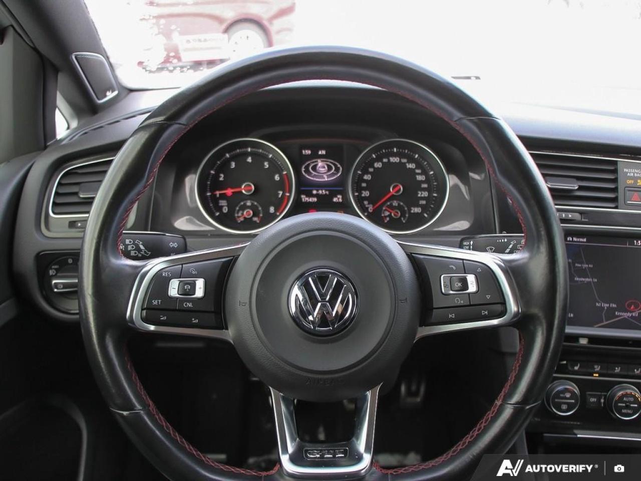 2016 Volkswagen Golf GTI 5dr HB Man Performance Photo