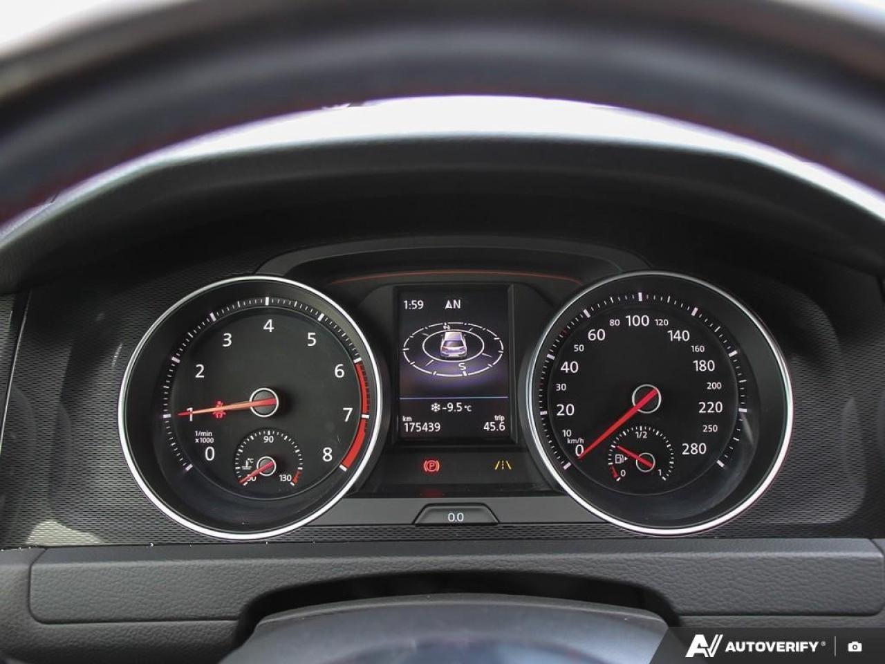 2016 Volkswagen Golf GTI 5dr HB Man Performance Photo