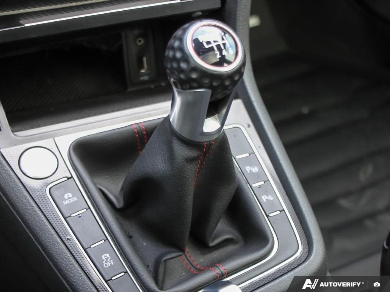 2016 Volkswagen Golf GTI 5dr HB Man Performance Photo