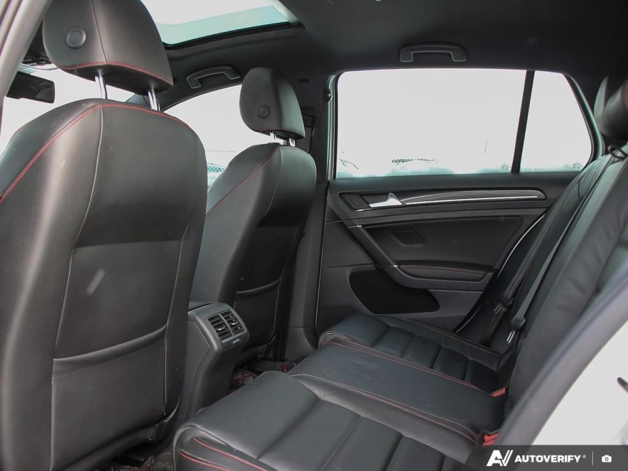 2016 Volkswagen Golf GTI 5dr HB Man Performance Photo