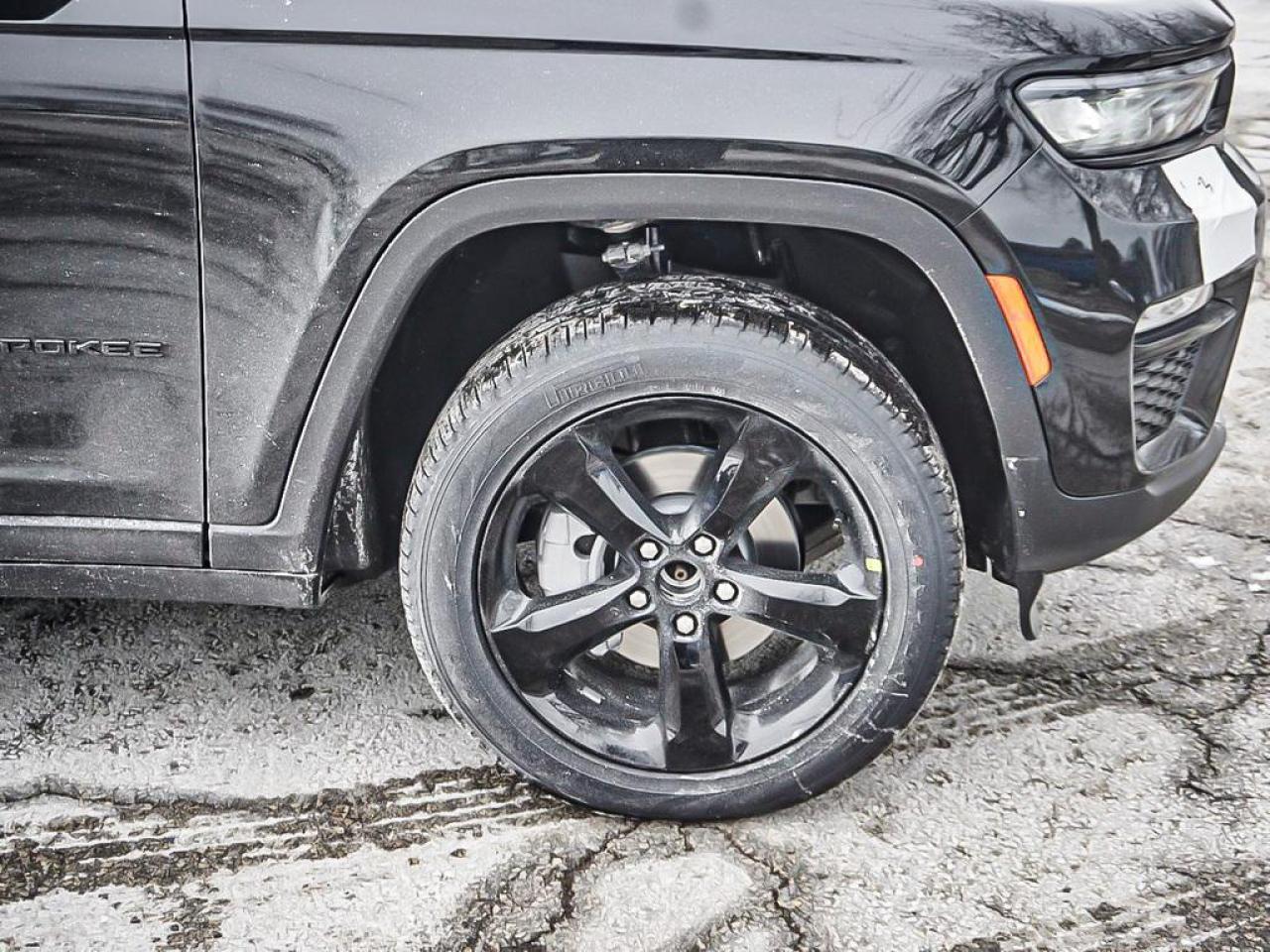 2025 Jeep Grand Cherokee  Photo