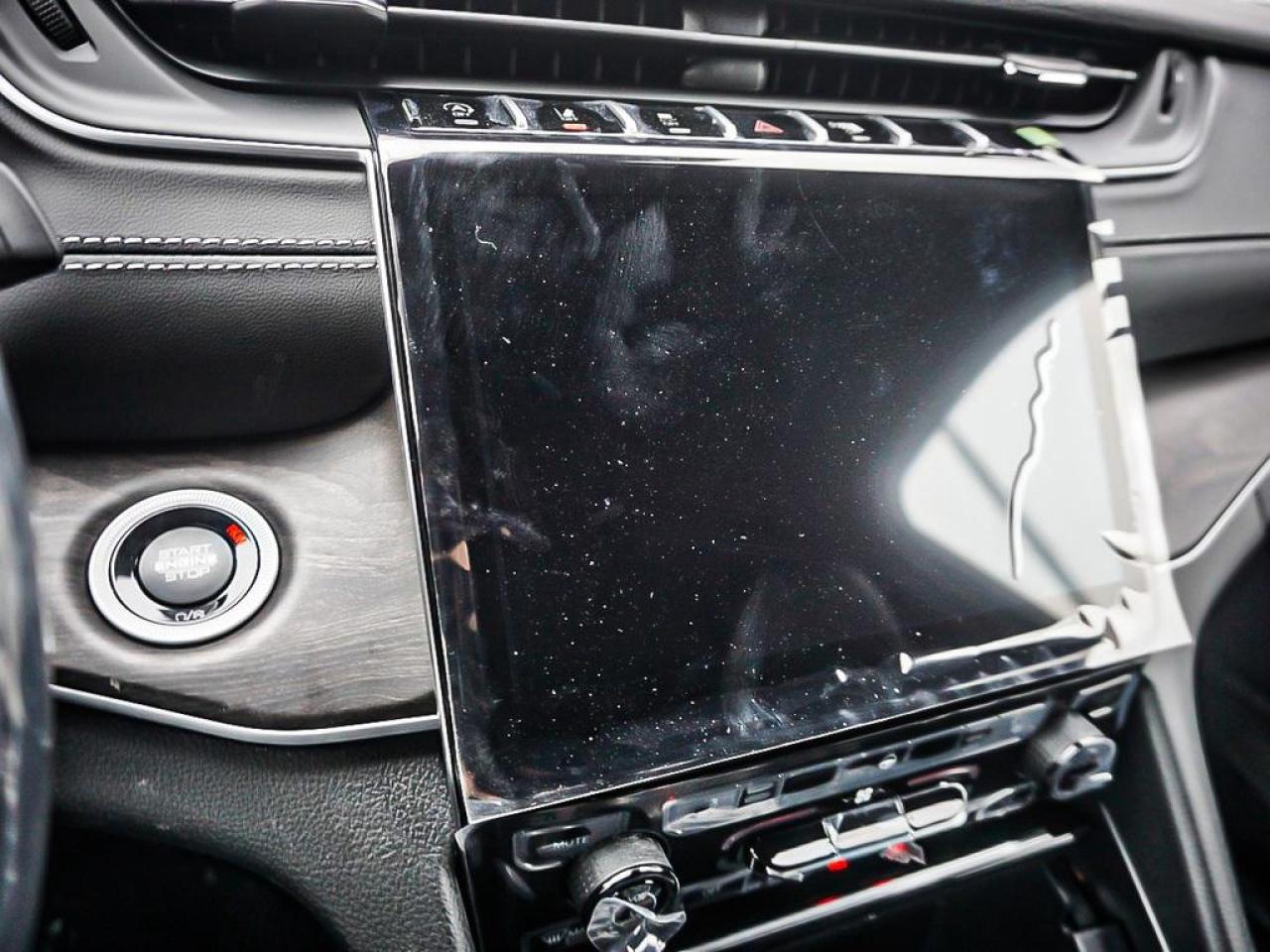 2025 Jeep Grand Cherokee  Photo