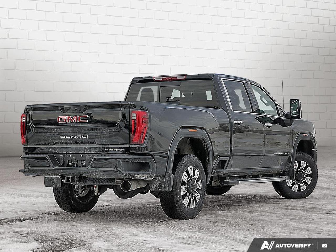 2026 GMC SIERRA 2500HD Crew Cab Standard Box 4-Wheel Drive Denali Photo