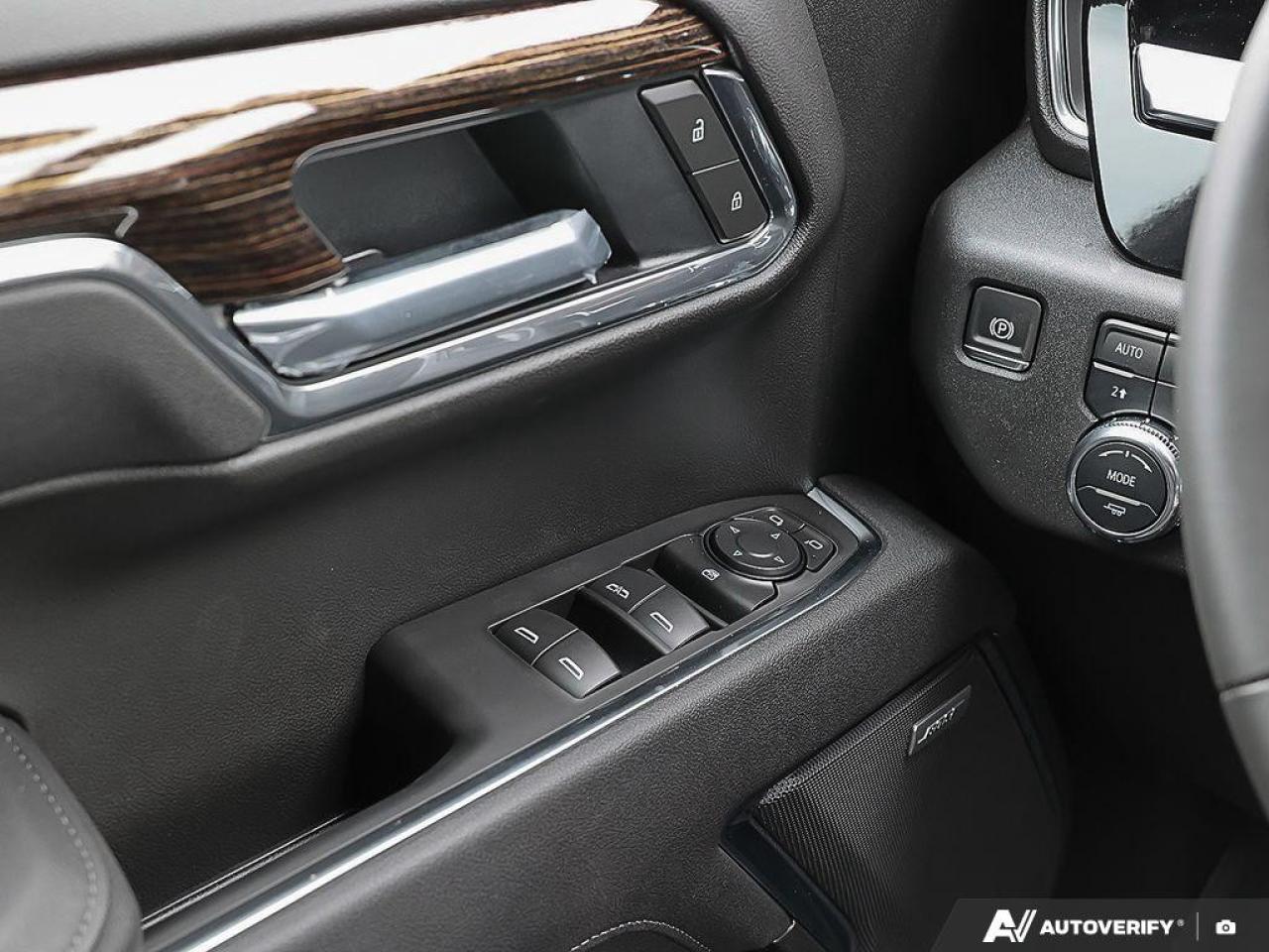 2025 GMC Sierra 1500 Crew Cab Short Box 4-Wheel Drive Elevation Photo