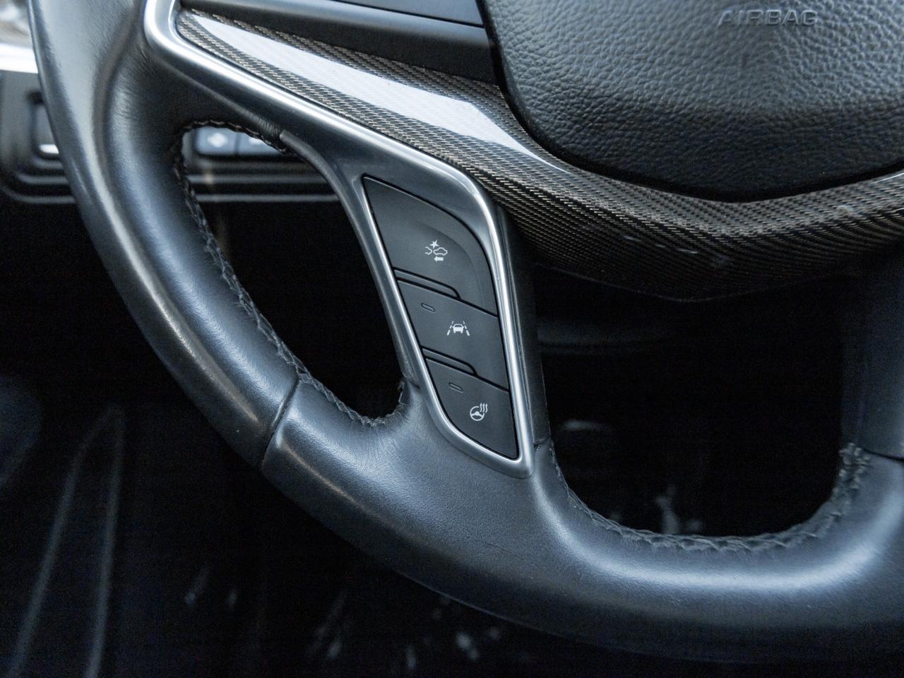 2017 Cadillac XT5 Platinum 4dr All-Wheel Drive Photo