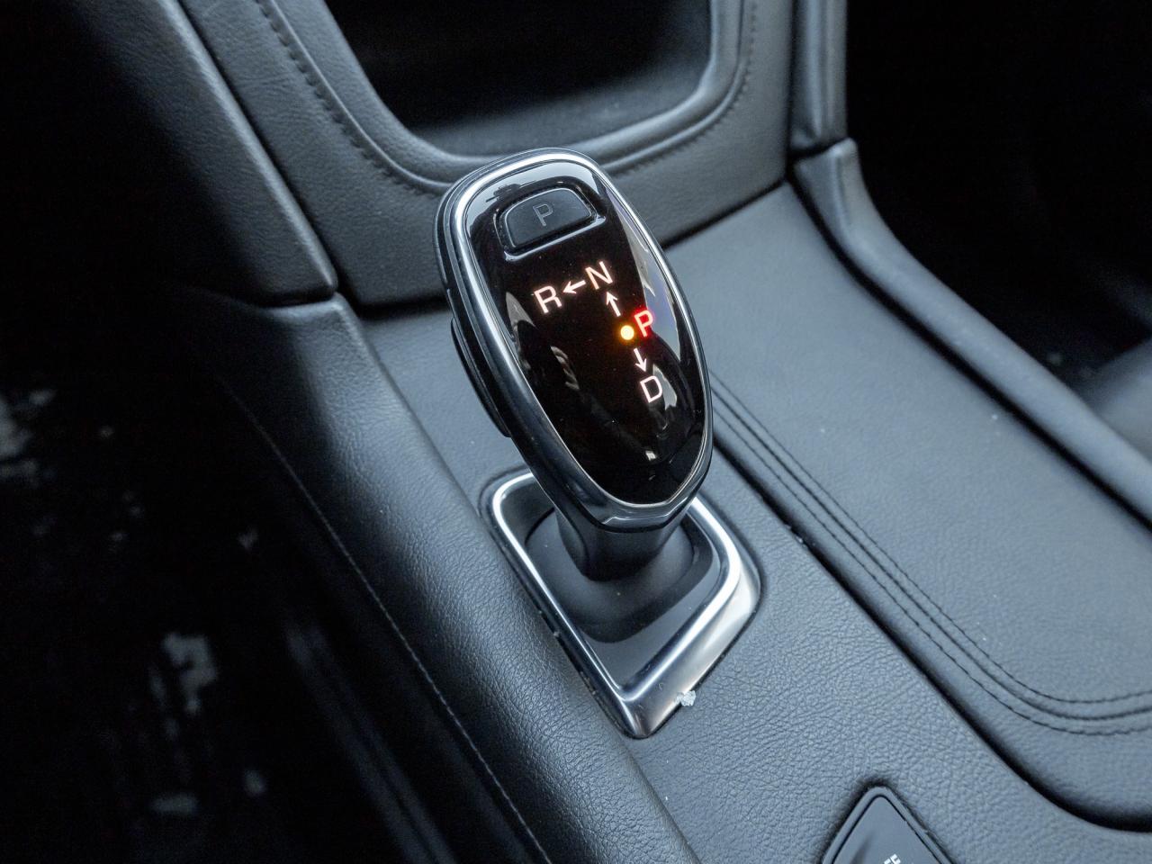 2017 Cadillac XT5 Platinum 4dr All-Wheel Drive Photo