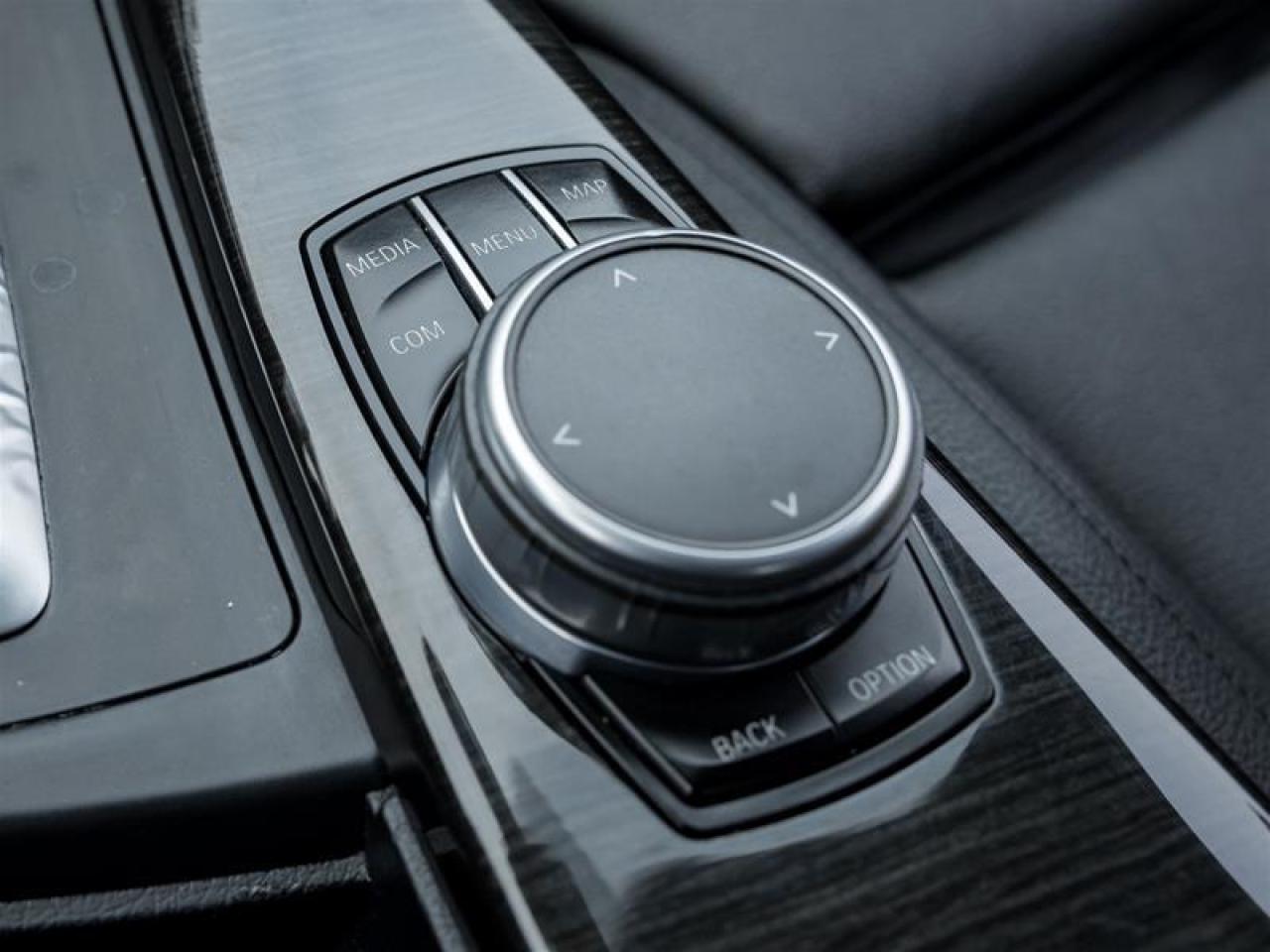 2018 BMW 330 i xDrive 4dr All-Wheel Drive Sedan Photo