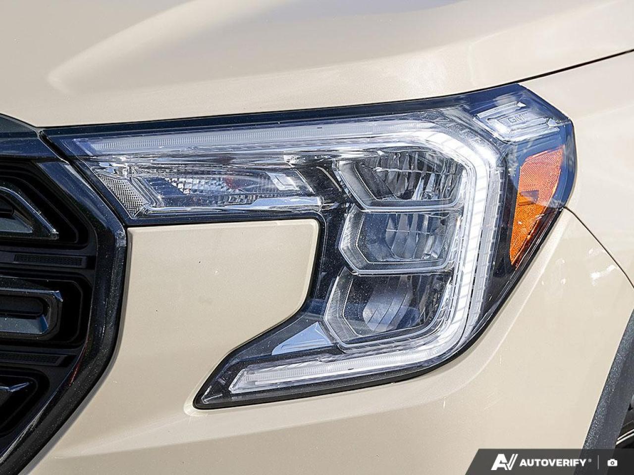 2023 GMC Terrain AWD SLE Photo