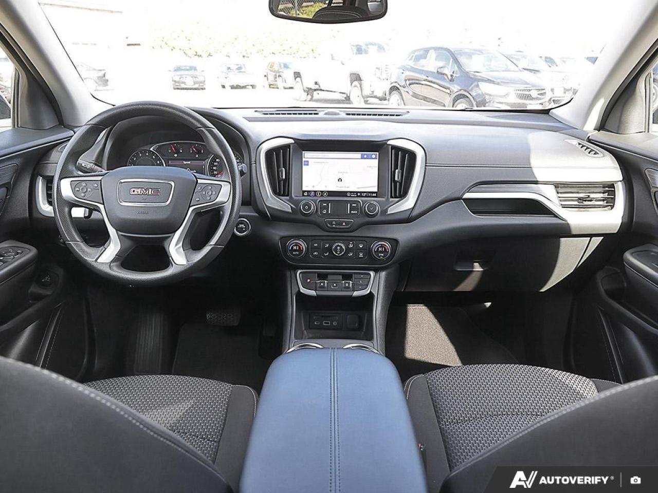 2023 GMC Terrain AWD SLE Photo