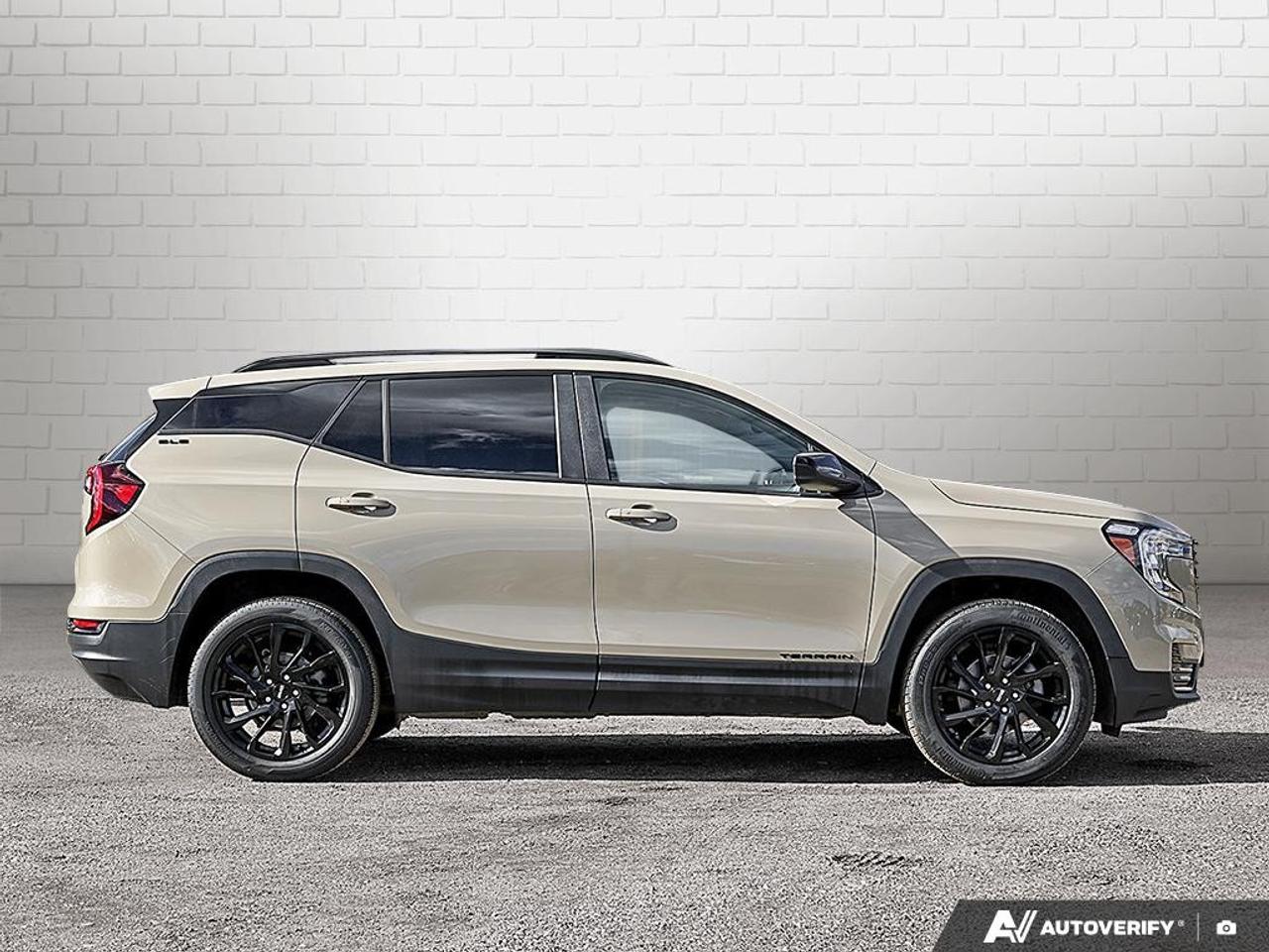 2023 GMC Terrain AWD SLE Photo