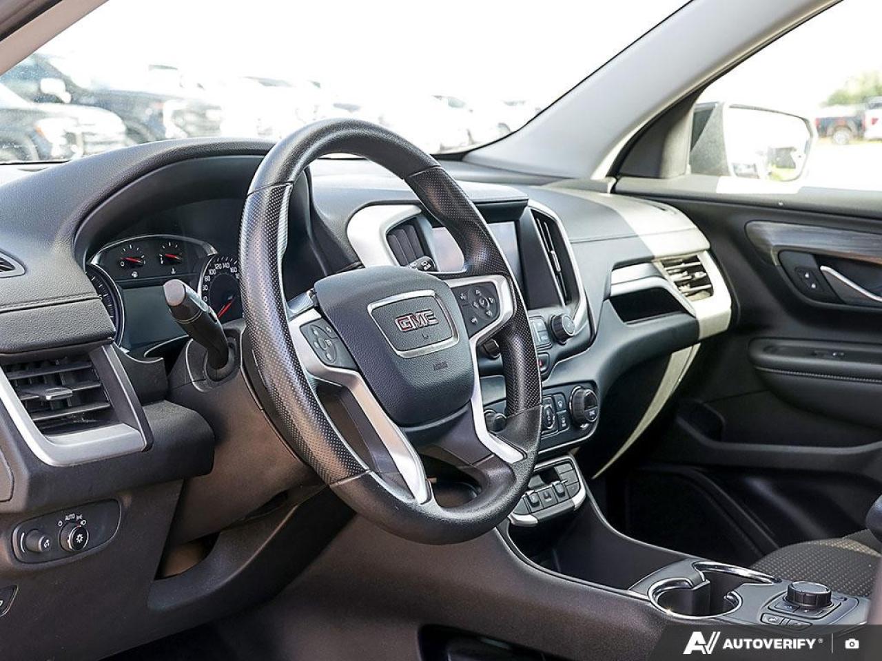 2023 GMC Terrain AWD SLE Photo