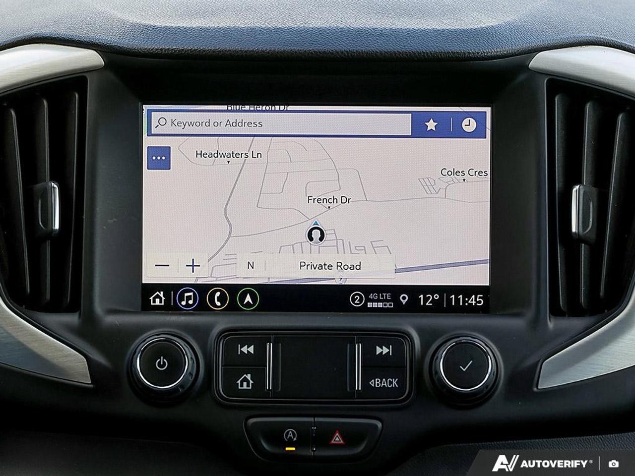 2023 GMC Terrain AWD SLE Photo