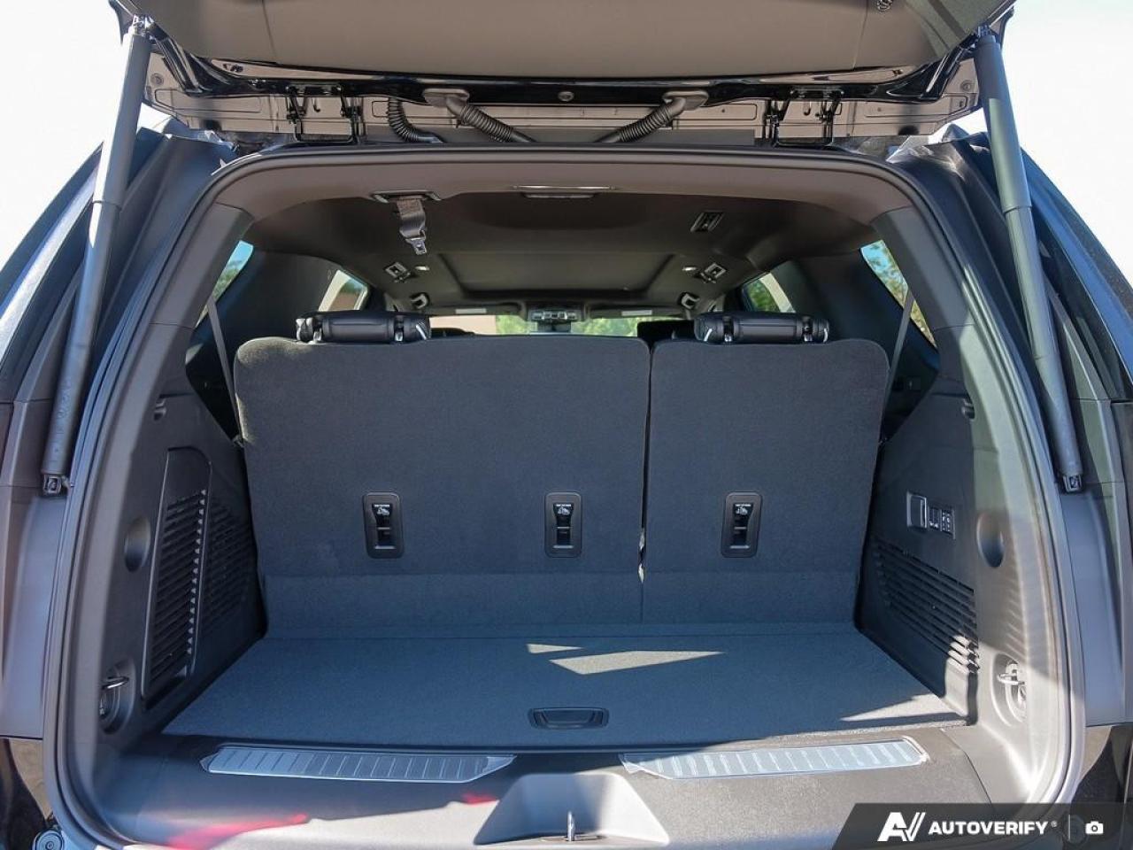 2026 GMC Yukon 4WD 4dr AT4 Ultimate Photo