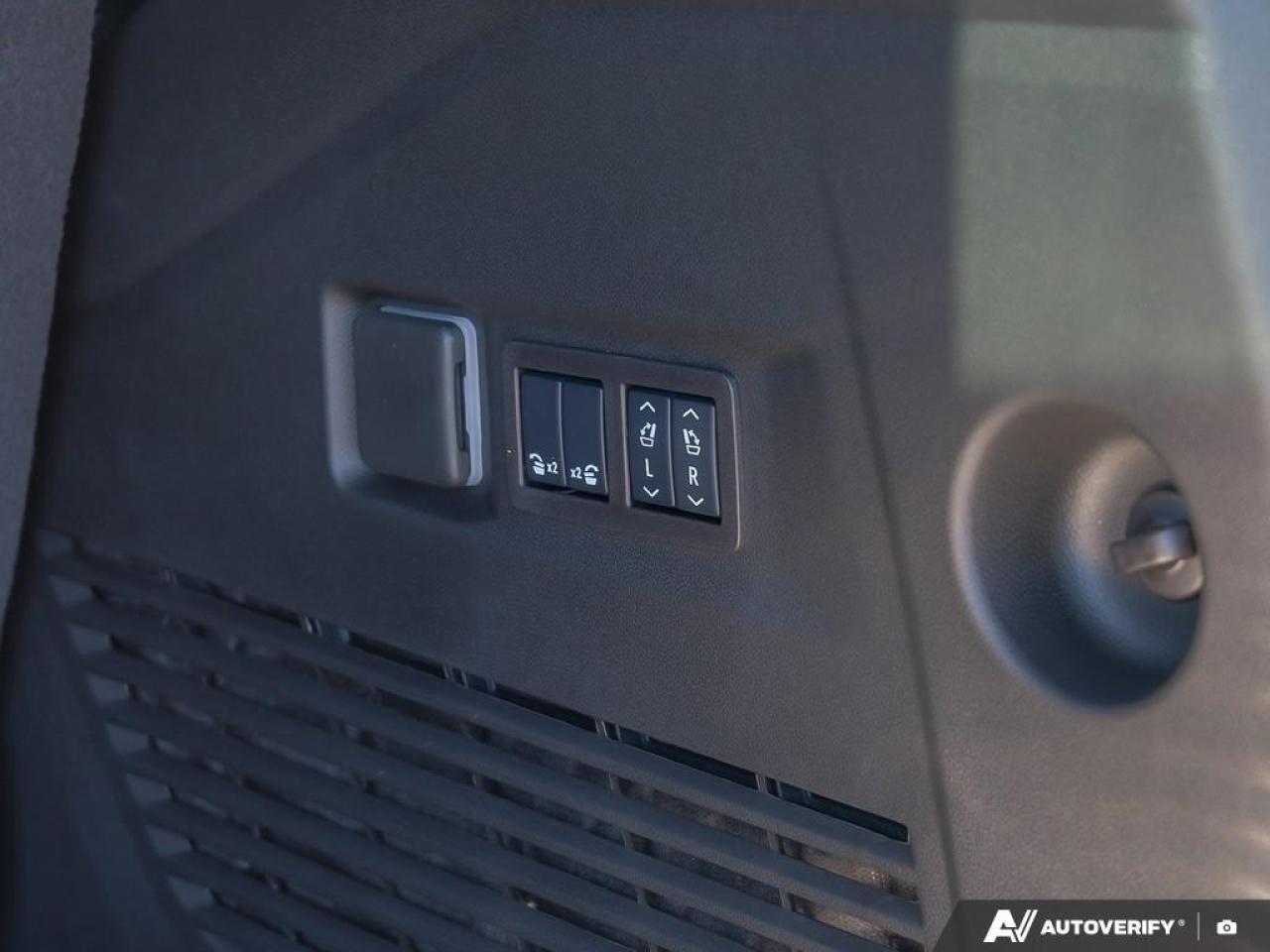 2026 GMC Yukon 4WD 4dr AT4 Ultimate Photo