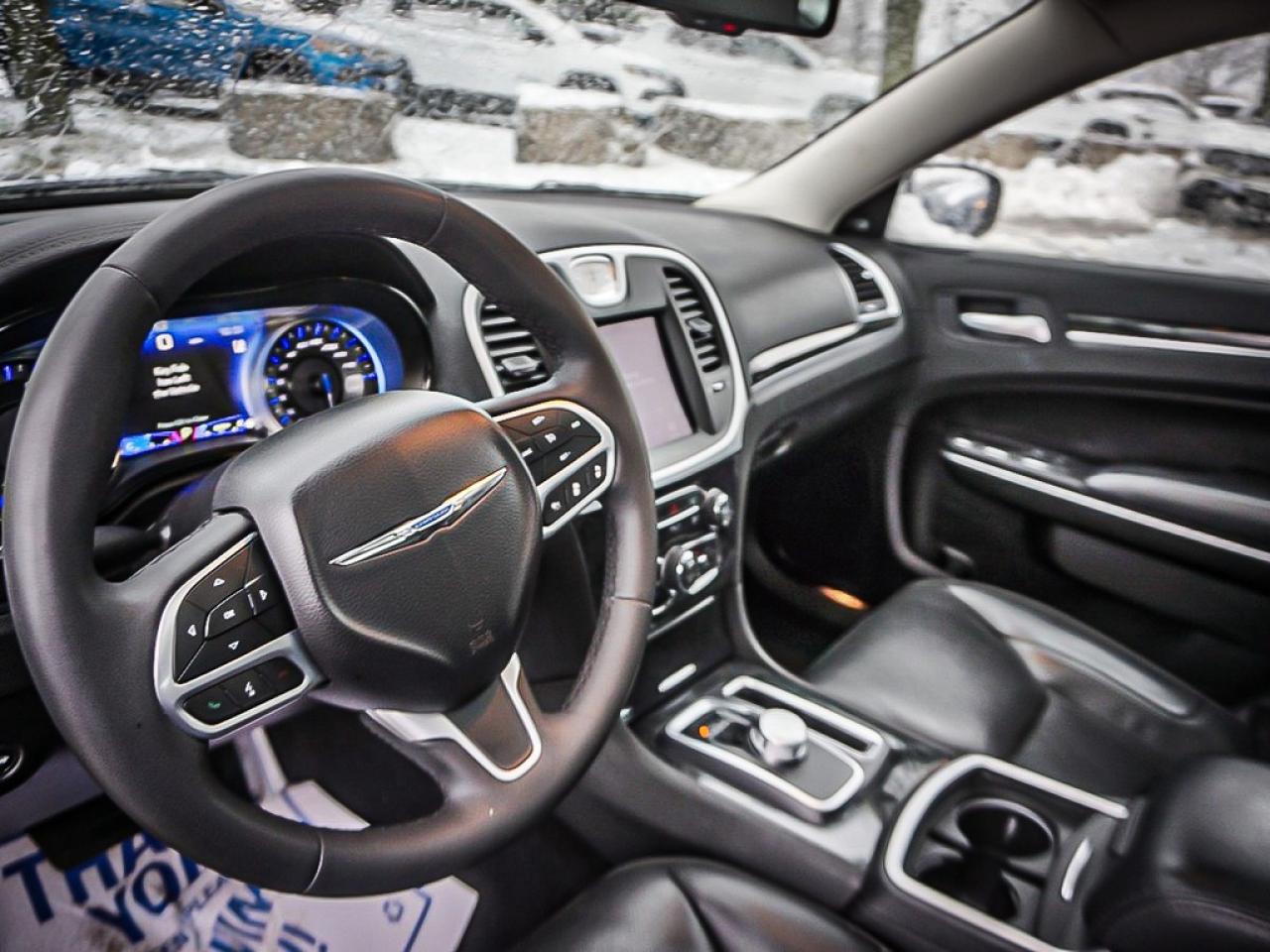 2023 Chrysler 300  Photo