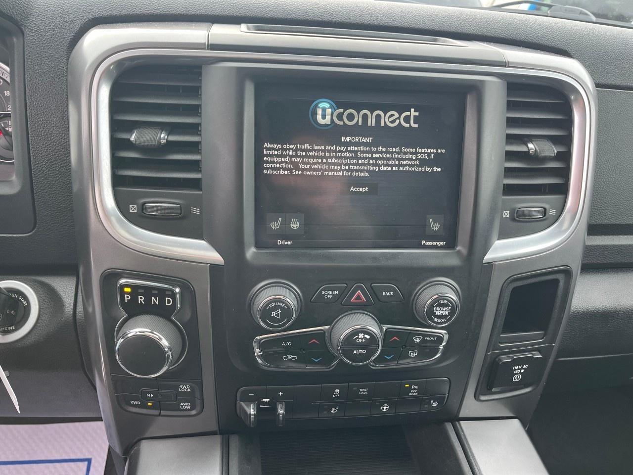 2021 RAM 1500 Classic WARLOCK 4X4 CREW CAB 5'7" BOX Photo