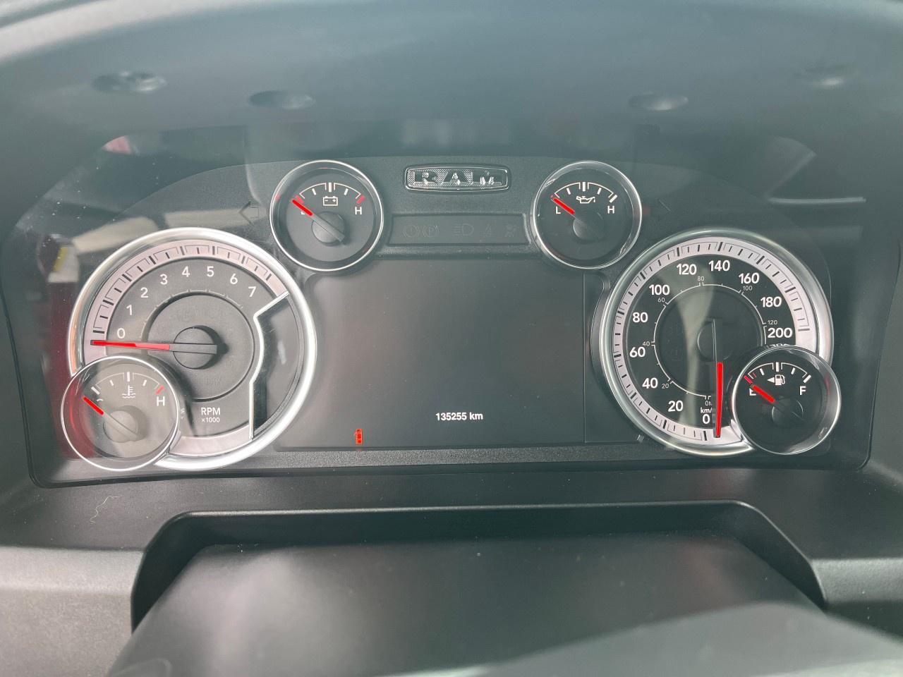 2021 RAM 1500 Classic WARLOCK 4X4 CREW CAB 5'7" BOX Photo