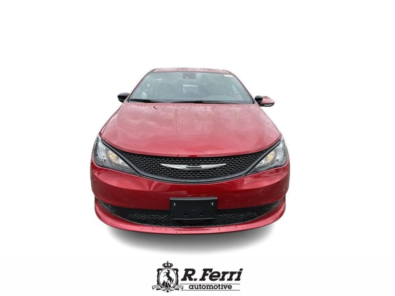 2026 Chrysler Grand Caravan SXT Front-Wheel Drive Passenger Van Photo3