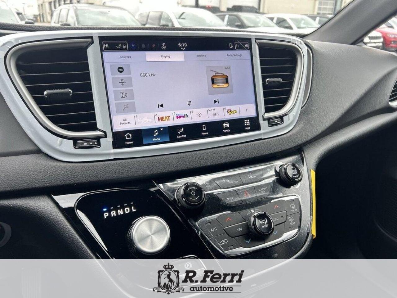 2026 Chrysler Grand Caravan SXT Front-Wheel Drive Passenger Van Photo