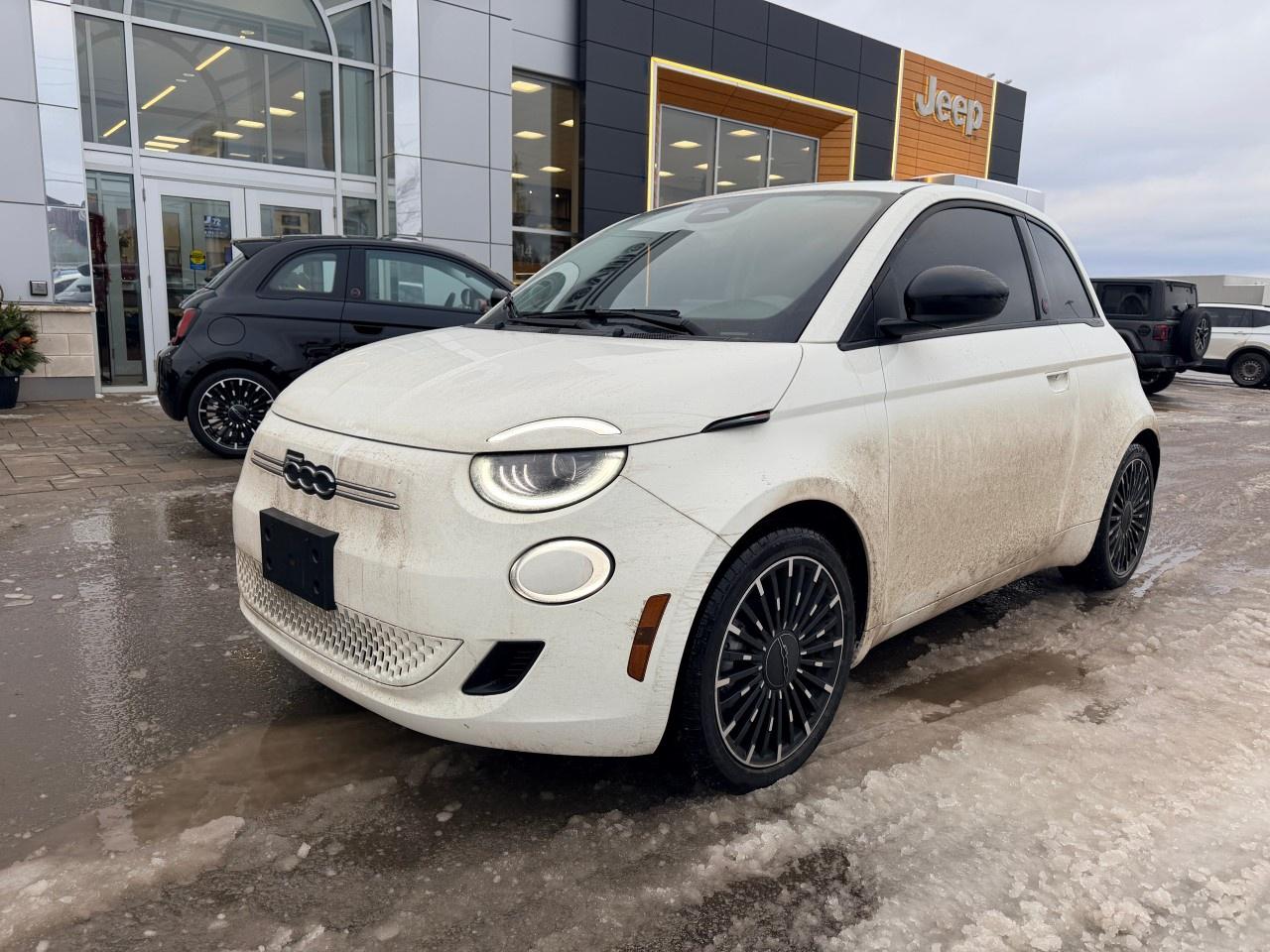 2025 Fiat 500E (RED) Edition FWD Photo0