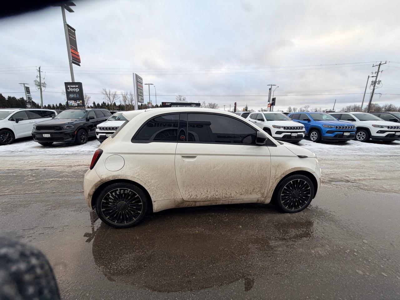 2025 Fiat 500E (RED) Edition FWD Photo