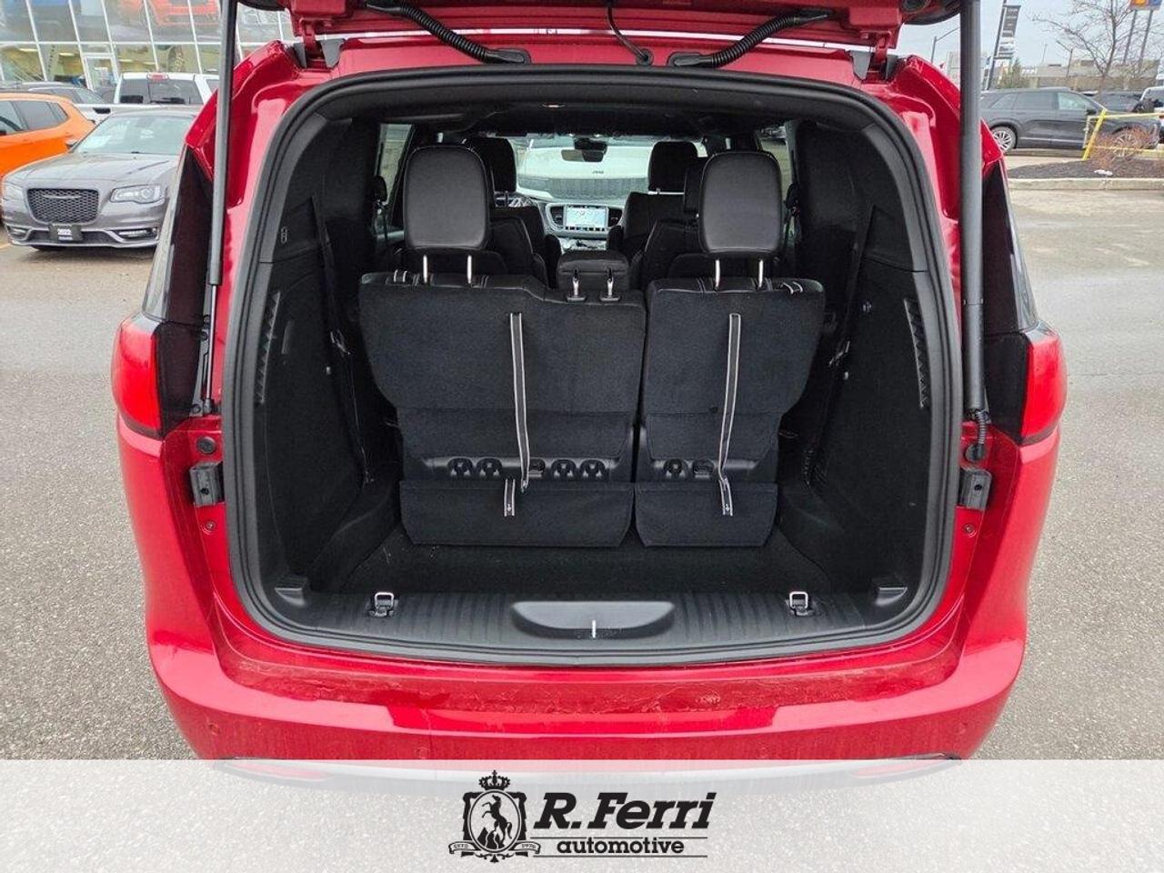 2026 Chrysler Grand Caravan SXT Front-Wheel Drive Passenger Van Photo
