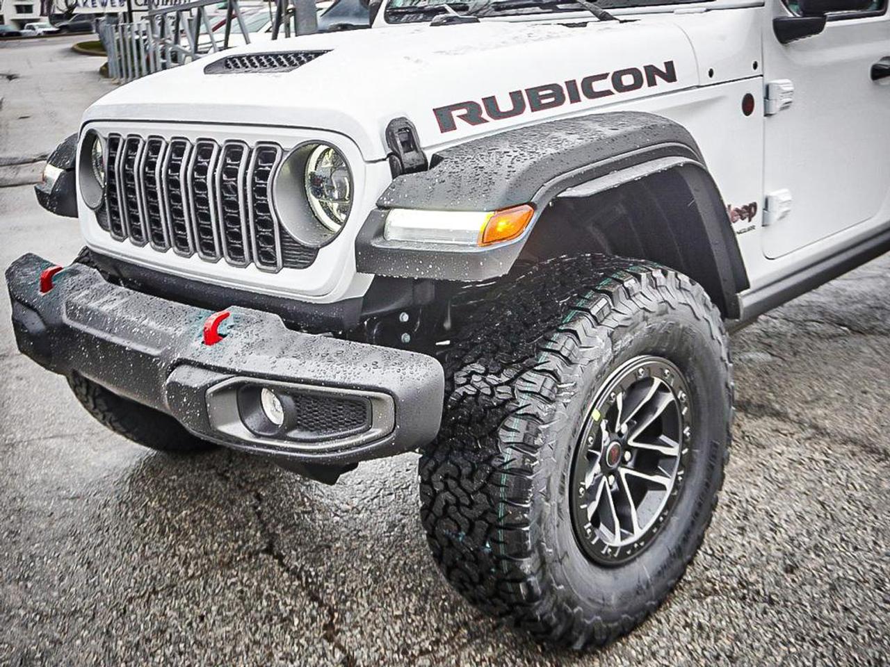 2026 Jeep Wrangler  Photo3