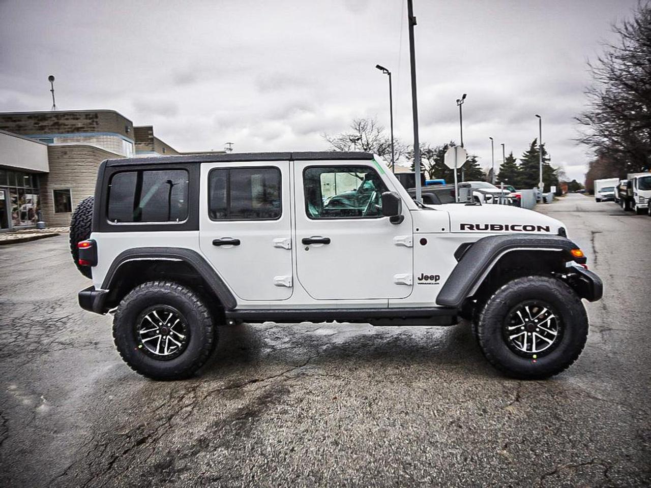2026 Jeep Wrangler  Photo