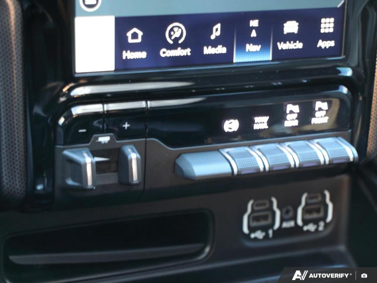 2022 RAM 2500 Limited 4x4 Crew Cab 6'4" Box Photo