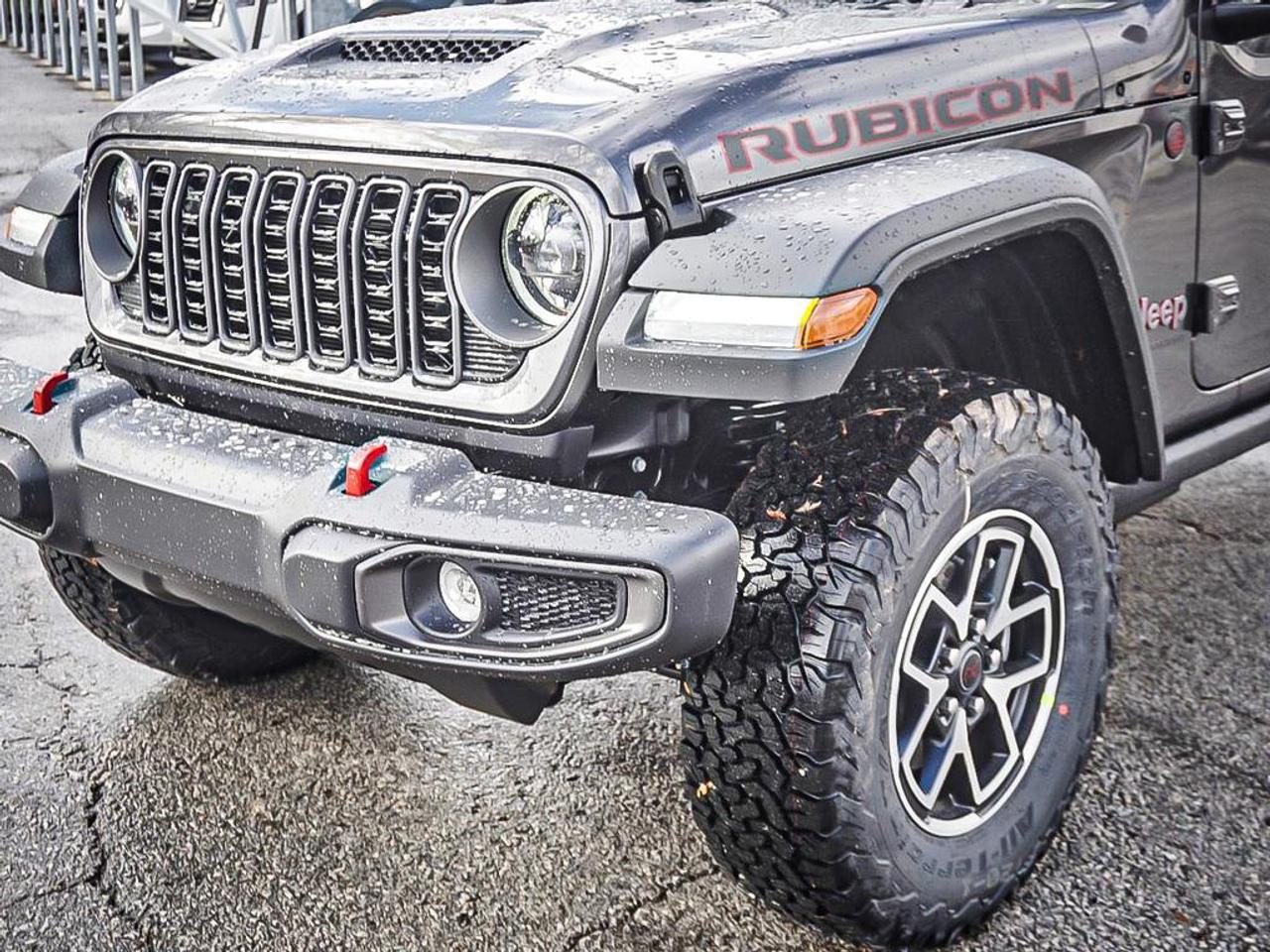 2026 Jeep Wrangler  Photo3