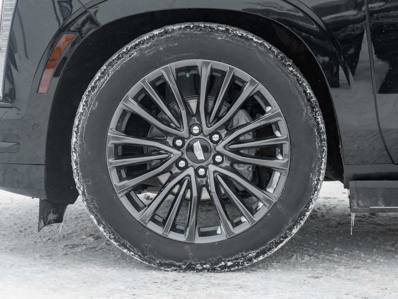 2025 Cadillac Escalade Sport Platinum 4dr 4x4 Photo3