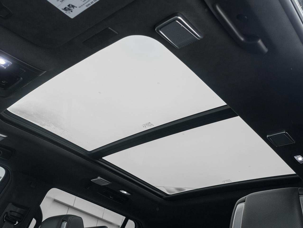 2025 Cadillac Escalade Sport Platinum 4dr 4x4 Photo