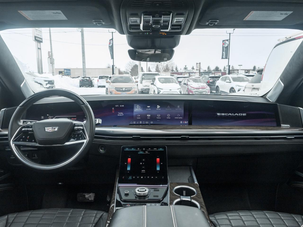 2025 Cadillac Escalade Sport Platinum 4dr 4x4 Photo