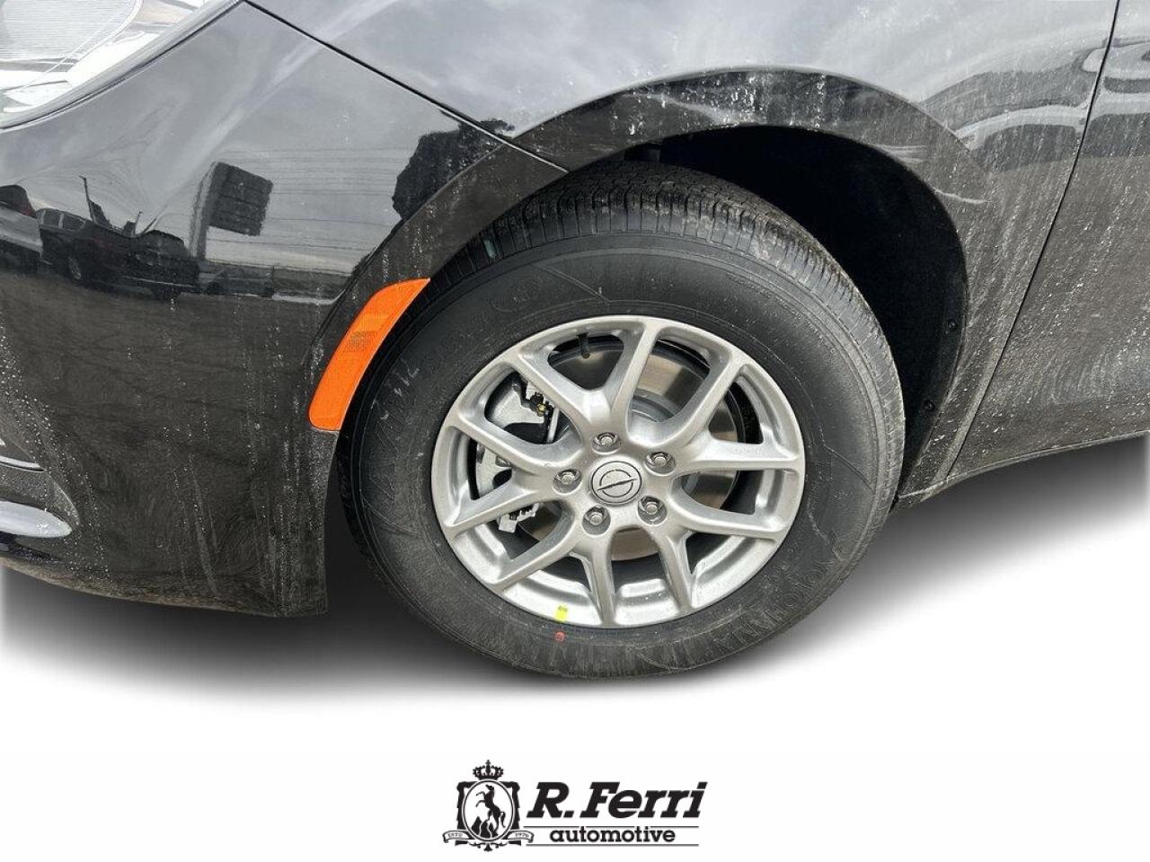 2026 Chrysler Grand Caravan SXT Front-Wheel Drive Passenger Van Photo