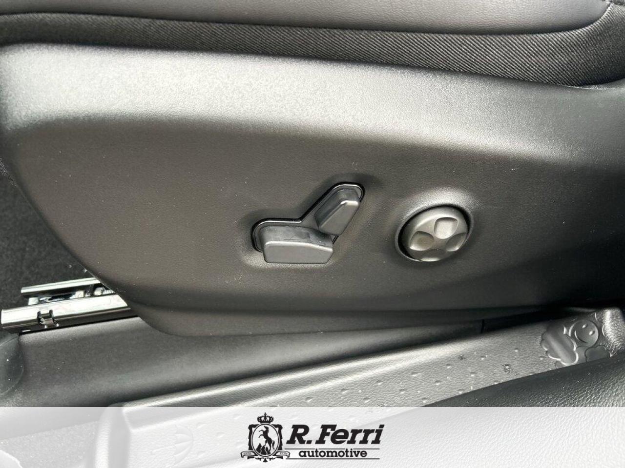 2026 Chrysler Grand Caravan SXT Front-Wheel Drive Passenger Van Photo